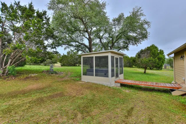 $1,100,000 | 22313 Honeycomb Lane, Leander, TX 78641