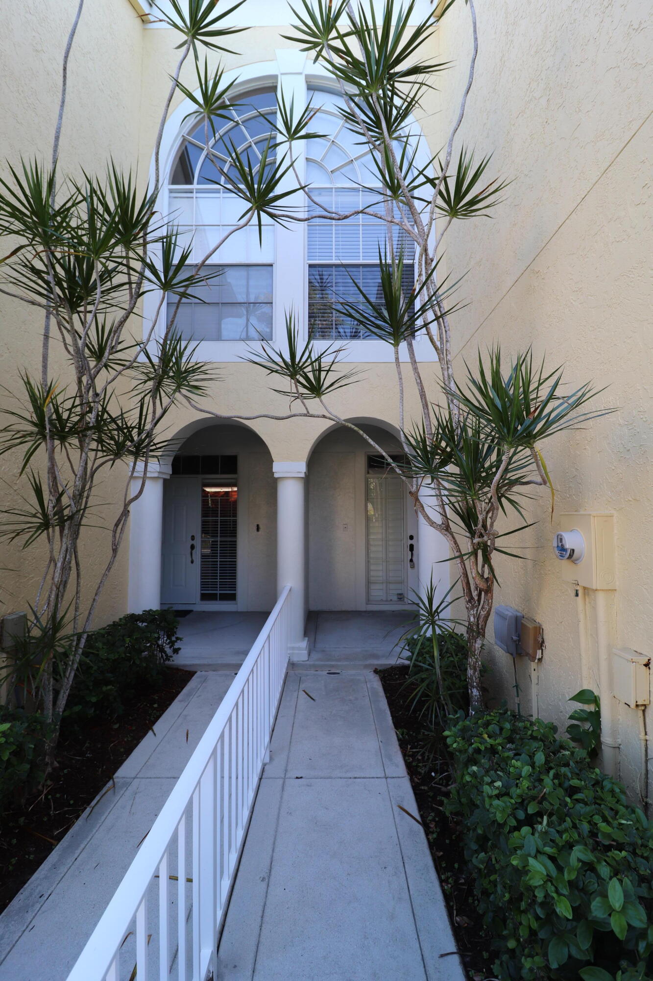 5469 Grand Park Place Boca Raton, FL 33431 - Photo 2 of 36 IMG_2493