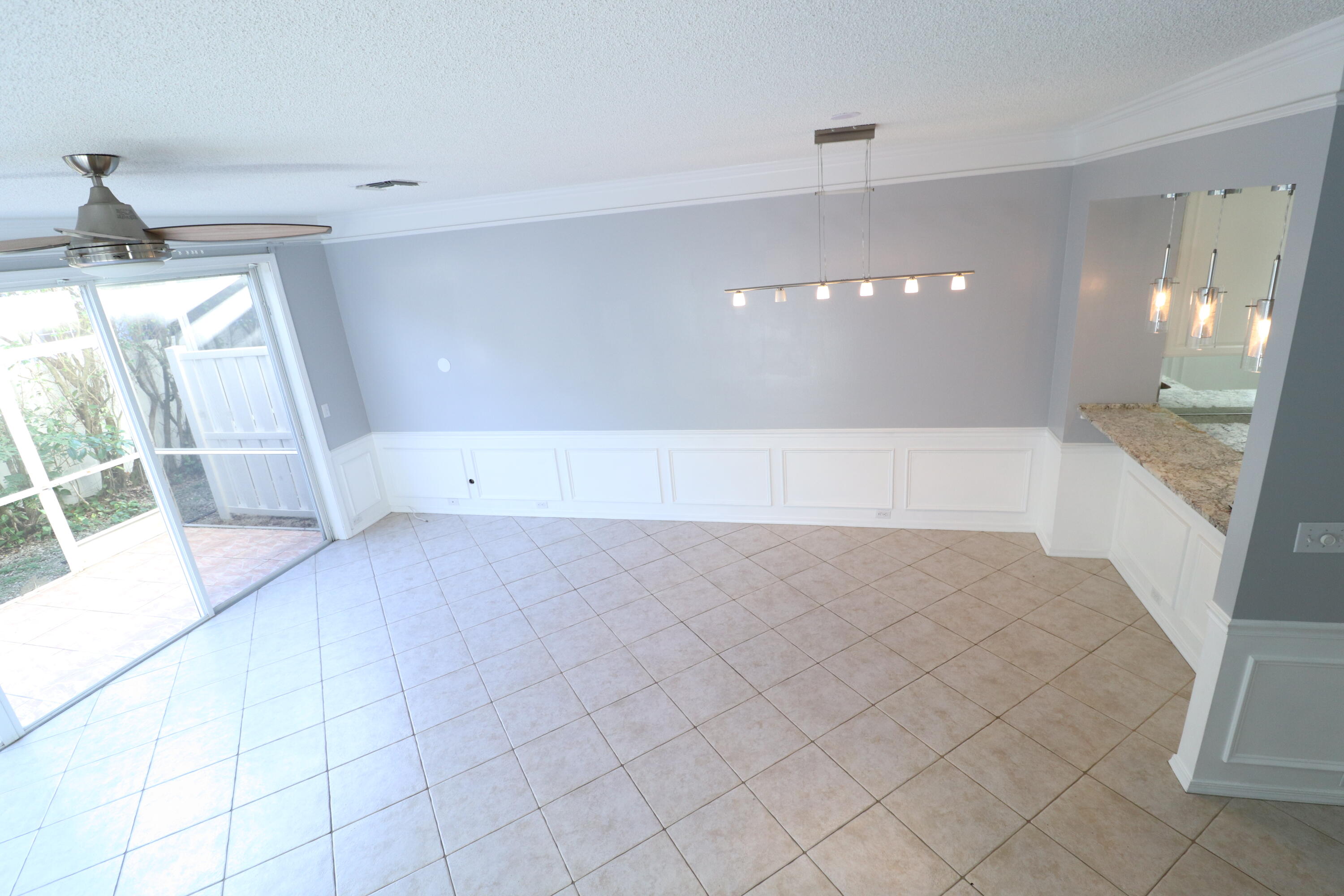 5469 Grand Park Place Boca Raton, FL 33431 - Photo 4 of 36 IMG_2452