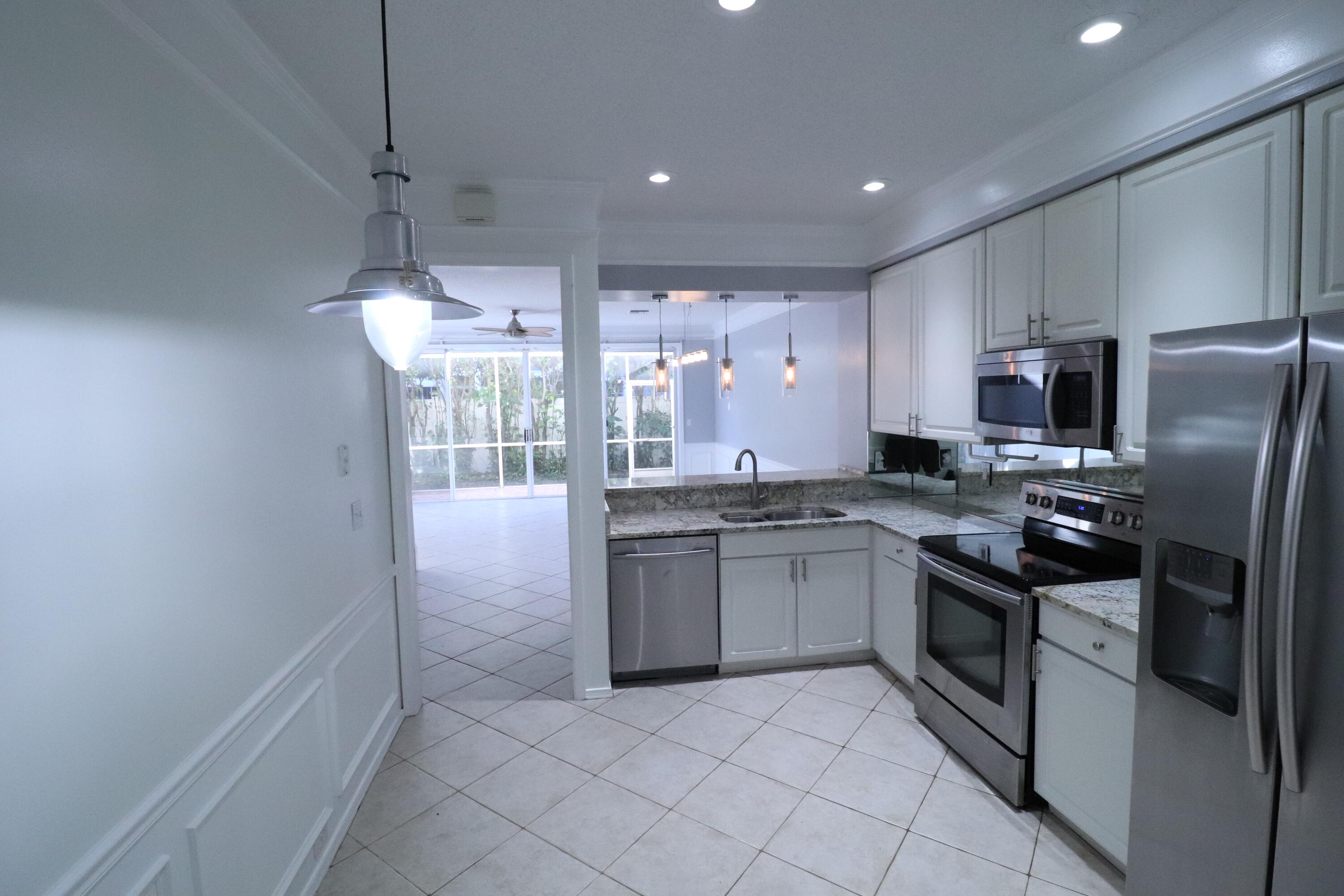 5469 Grand Park Place Boca Raton, FL 33431 - Photo 9 of 36 IMG_2385