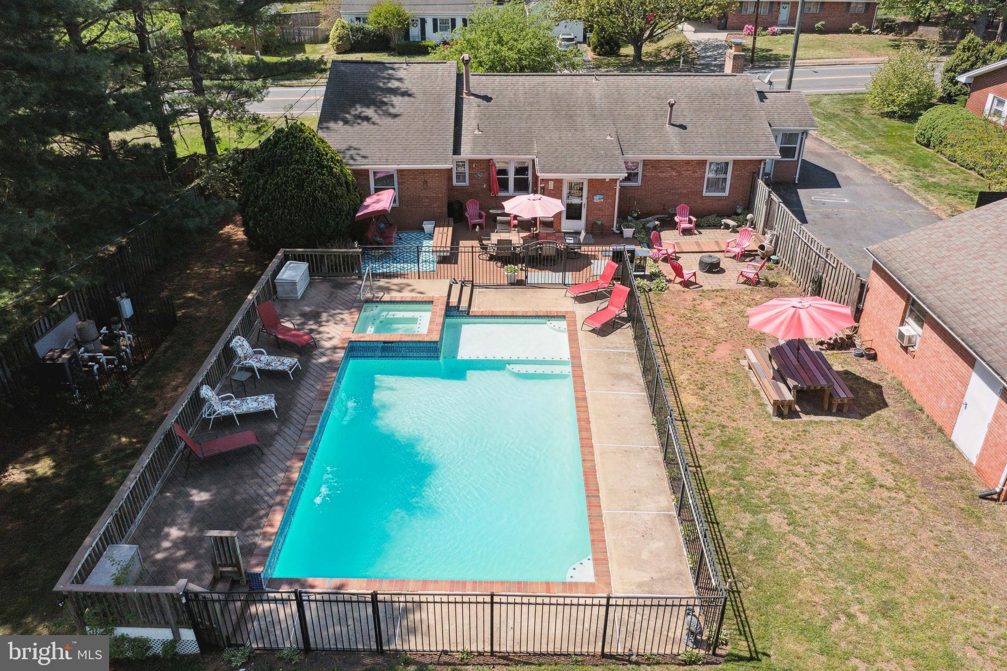 8907 Stonewall Road Manassas, VA 20110 - Photo 34 of 41