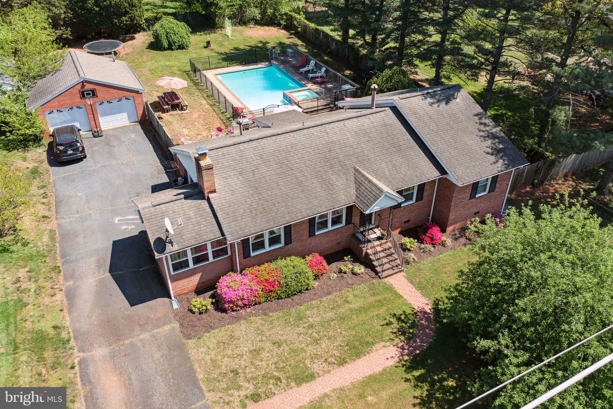 8907 Stonewall Road Manassas, VA 20110 - Photo 38 of 41