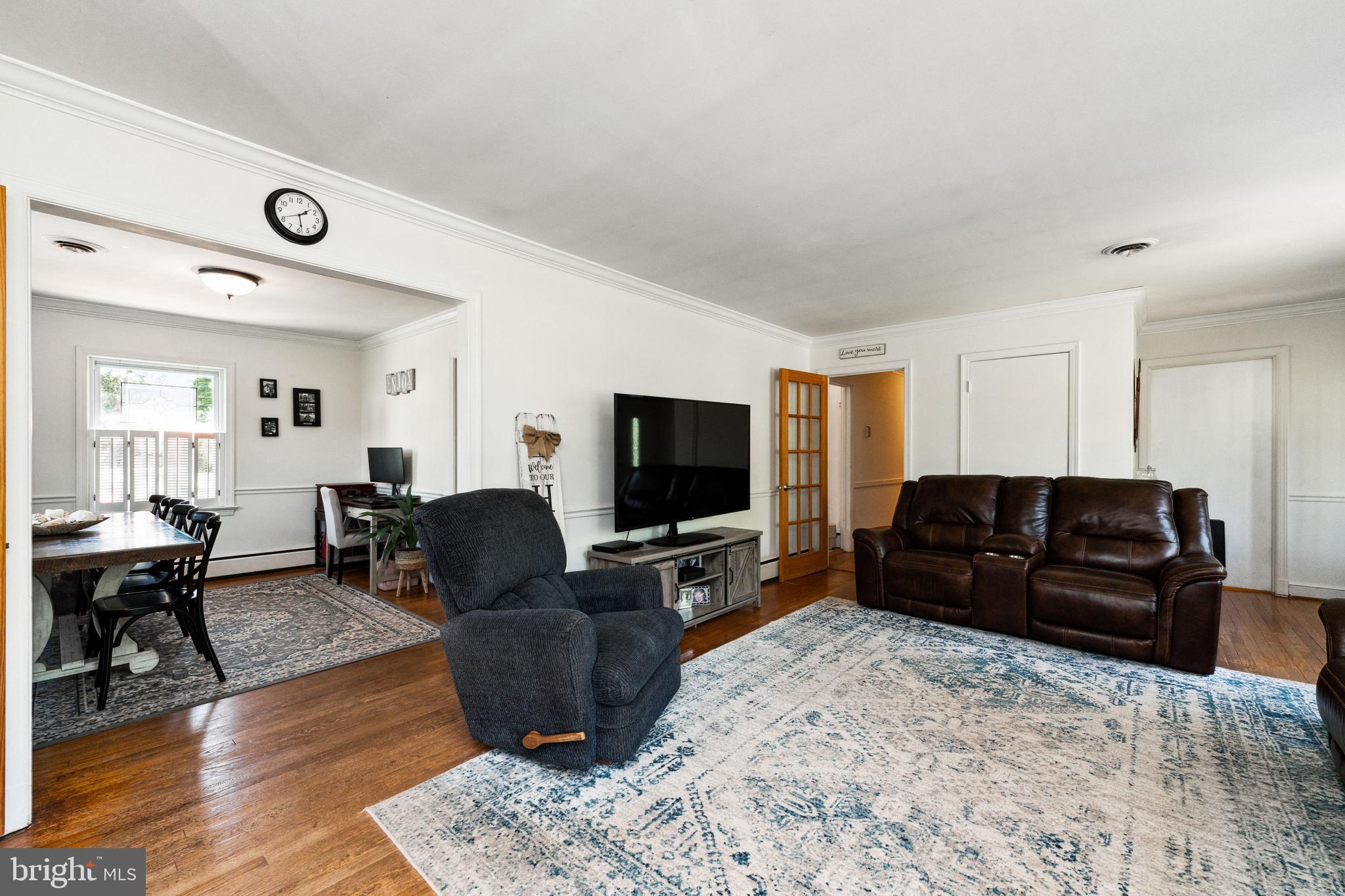 8907 Stonewall Road Manassas, VA 20110 - Photo 9 of 41