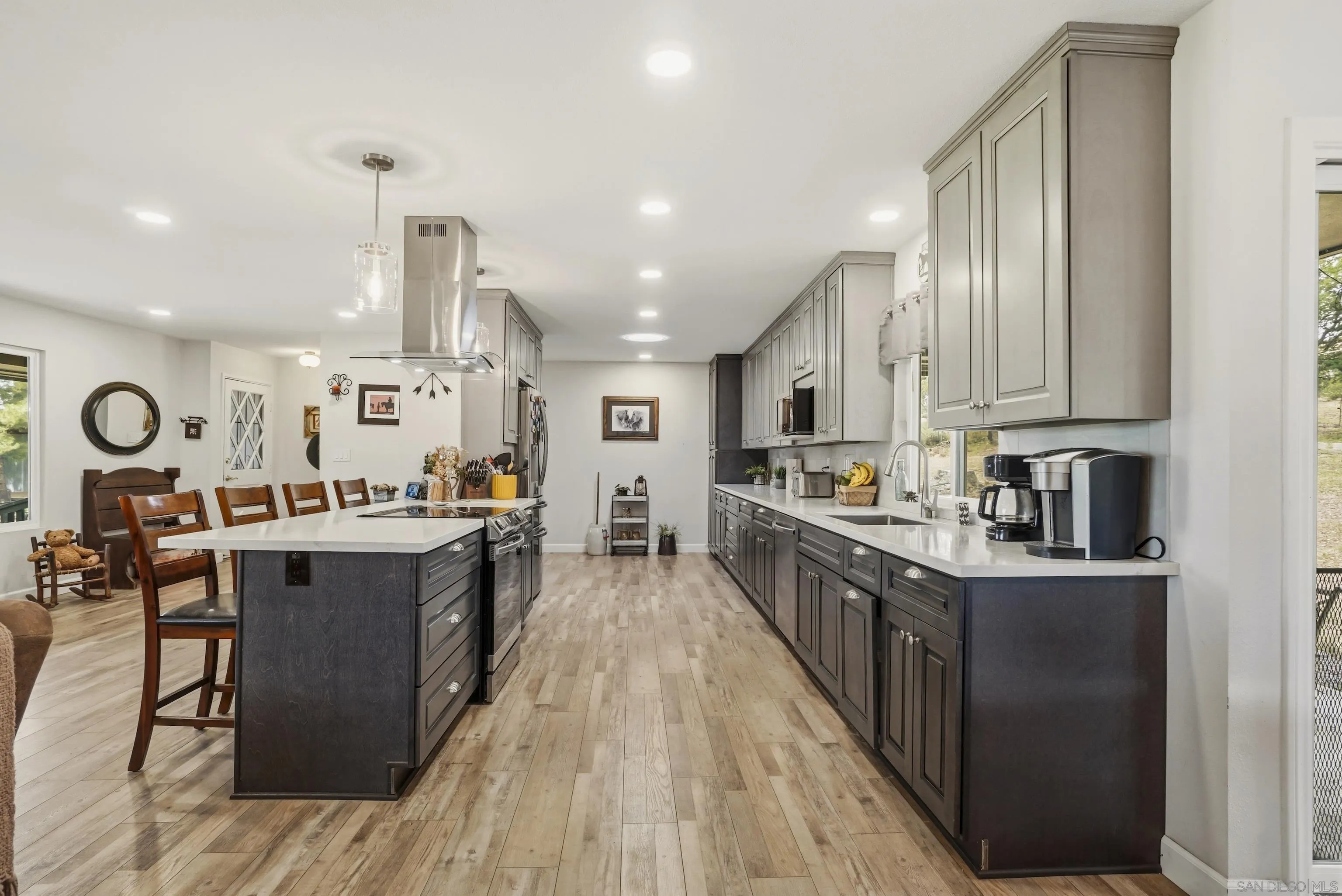 1541 Round Potrero Road Potrero, CA 91963 - Photo 15 of 32 Kitchen
