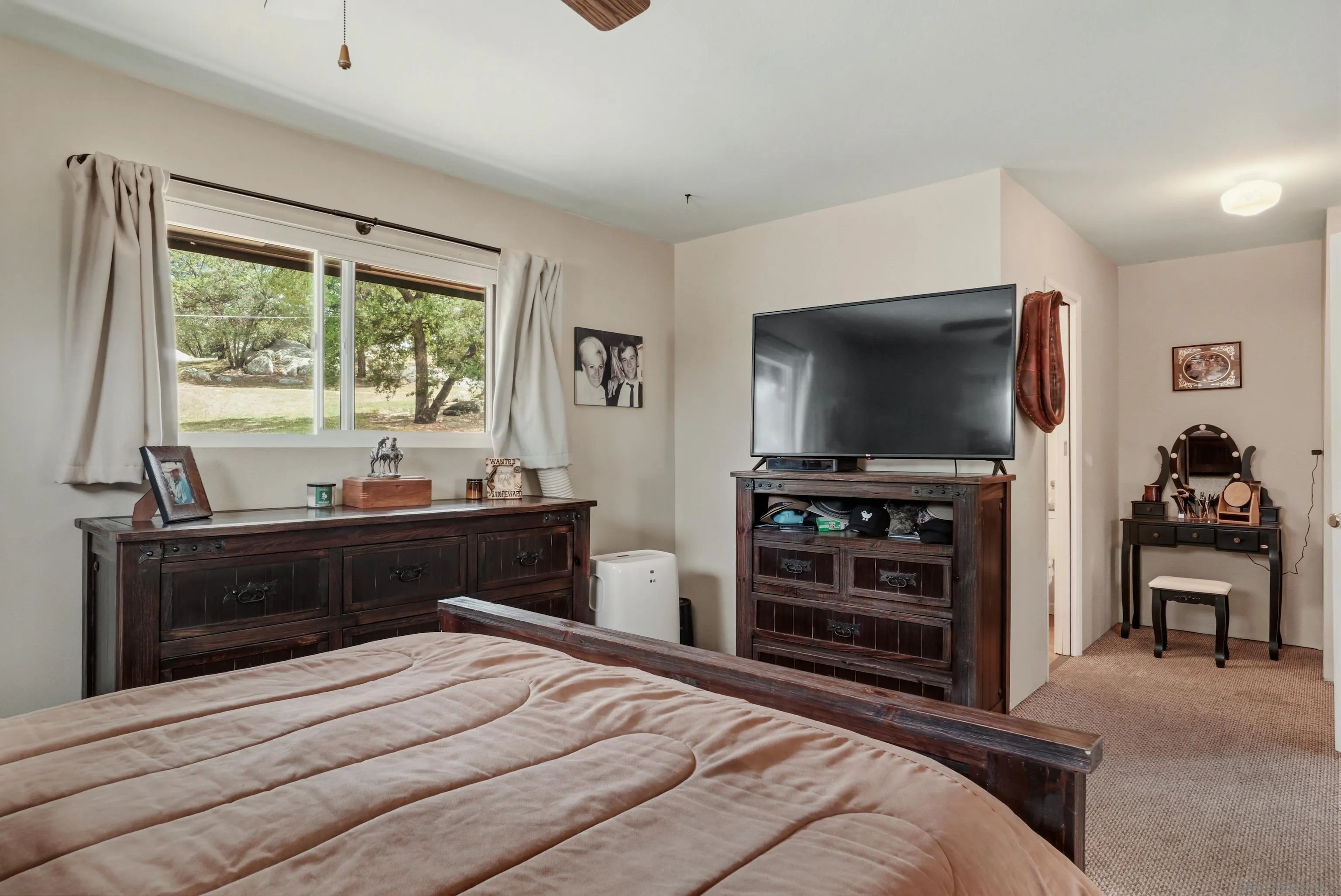 1541 Round Potrero Road Potrero, CA 91963 - Photo 19 of 32 Primary Bedroom