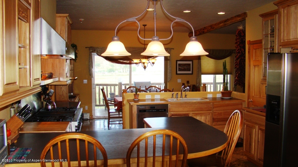 3799 County Road 233 Rifle, CO 81650 - Photo 11 of 23 Kitchen