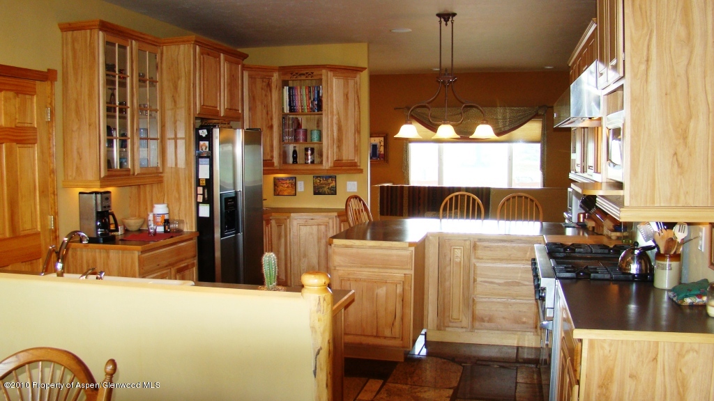 3799 County Road 233 Rifle, CO 81650 - Photo 13 of 23 Kitchen