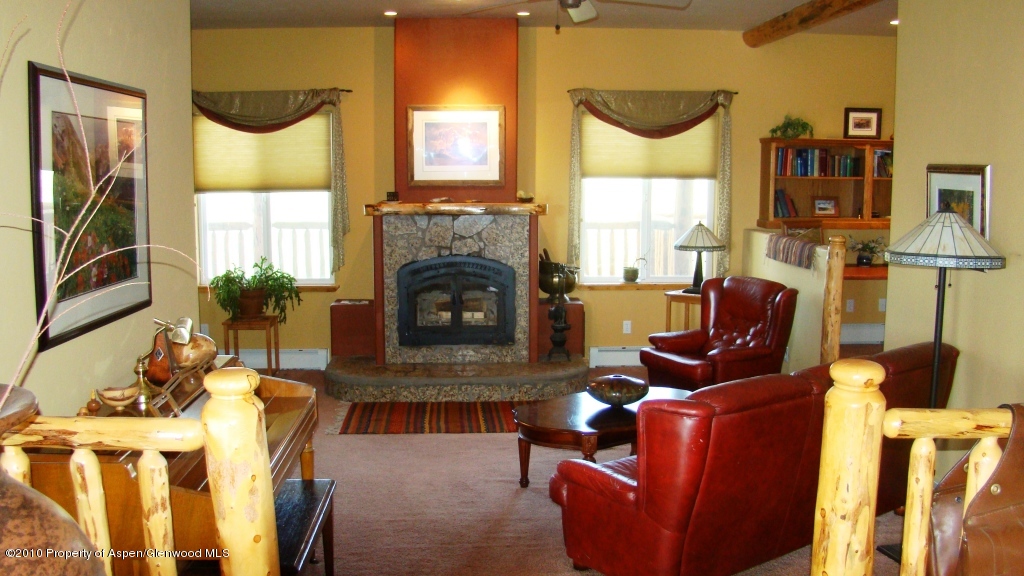3799 County Road 233 Rifle, CO 81650 - Photo 8 of 23 Living Room
