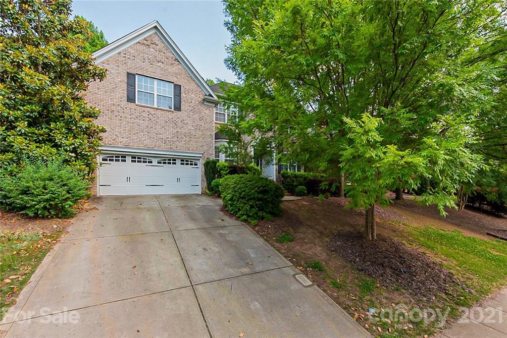 16612 Turtle Point Road Charlotte, NC 28278 - Photo 1 of 22 Gallery Image 1