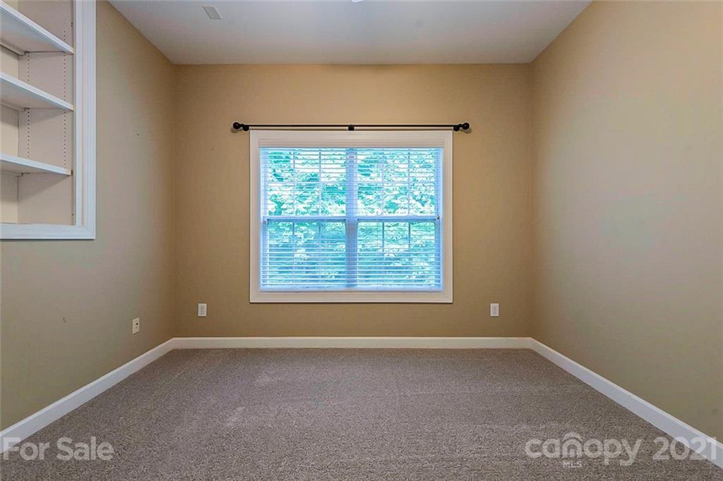 16612 Turtle Point Road Charlotte, NC 28278 - Photo 11 of 22 Gallery Image 11
