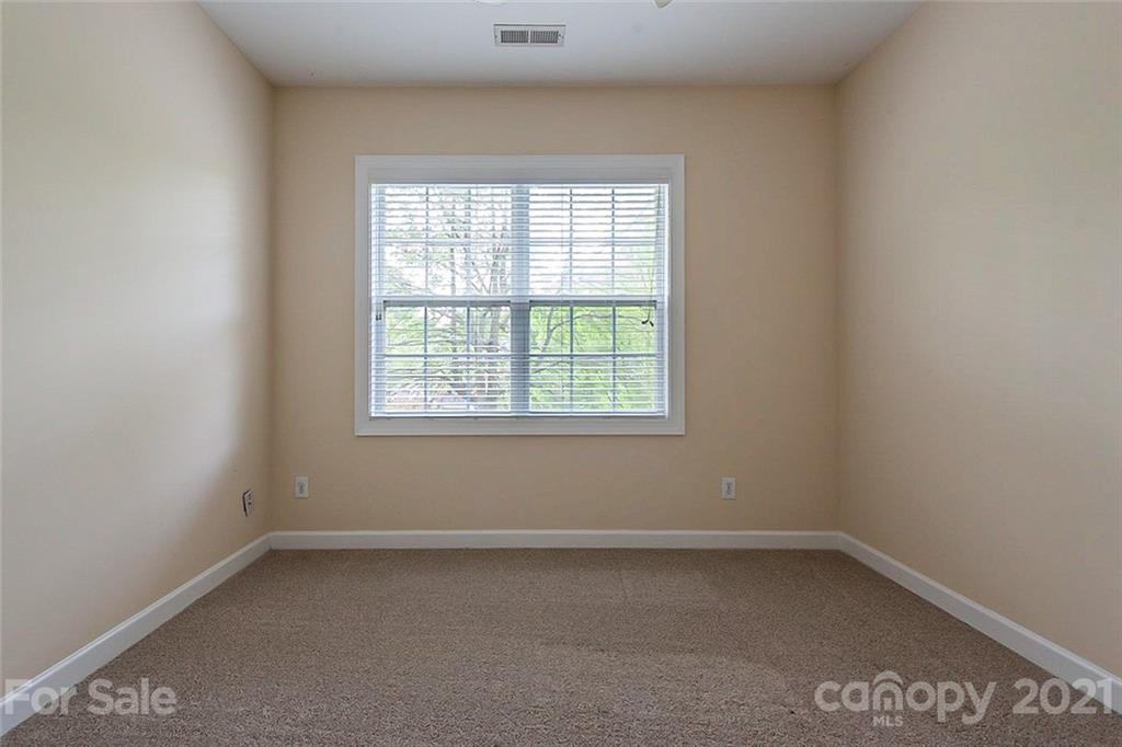 16612 Turtle Point Road Charlotte, NC 28278 - Photo 17 of 22 Gallery Image 17
