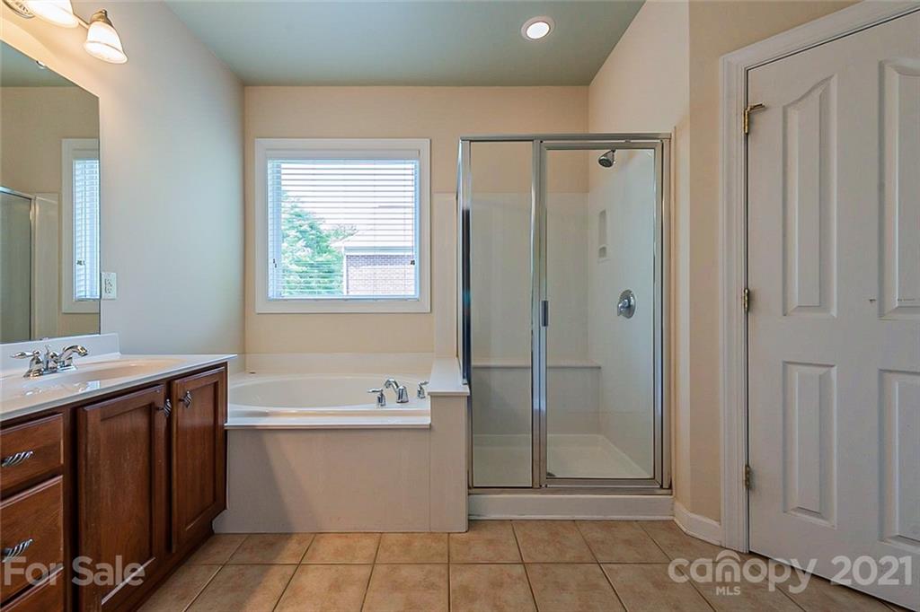 16612 Turtle Point Road Charlotte, NC 28278 - Photo 4 of 22 Gallery Image 4
