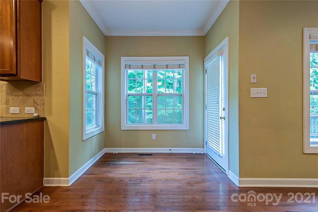 16612 Turtle Point Road Charlotte, NC 28278 - Photo 7 of 22 Gallery Image 7