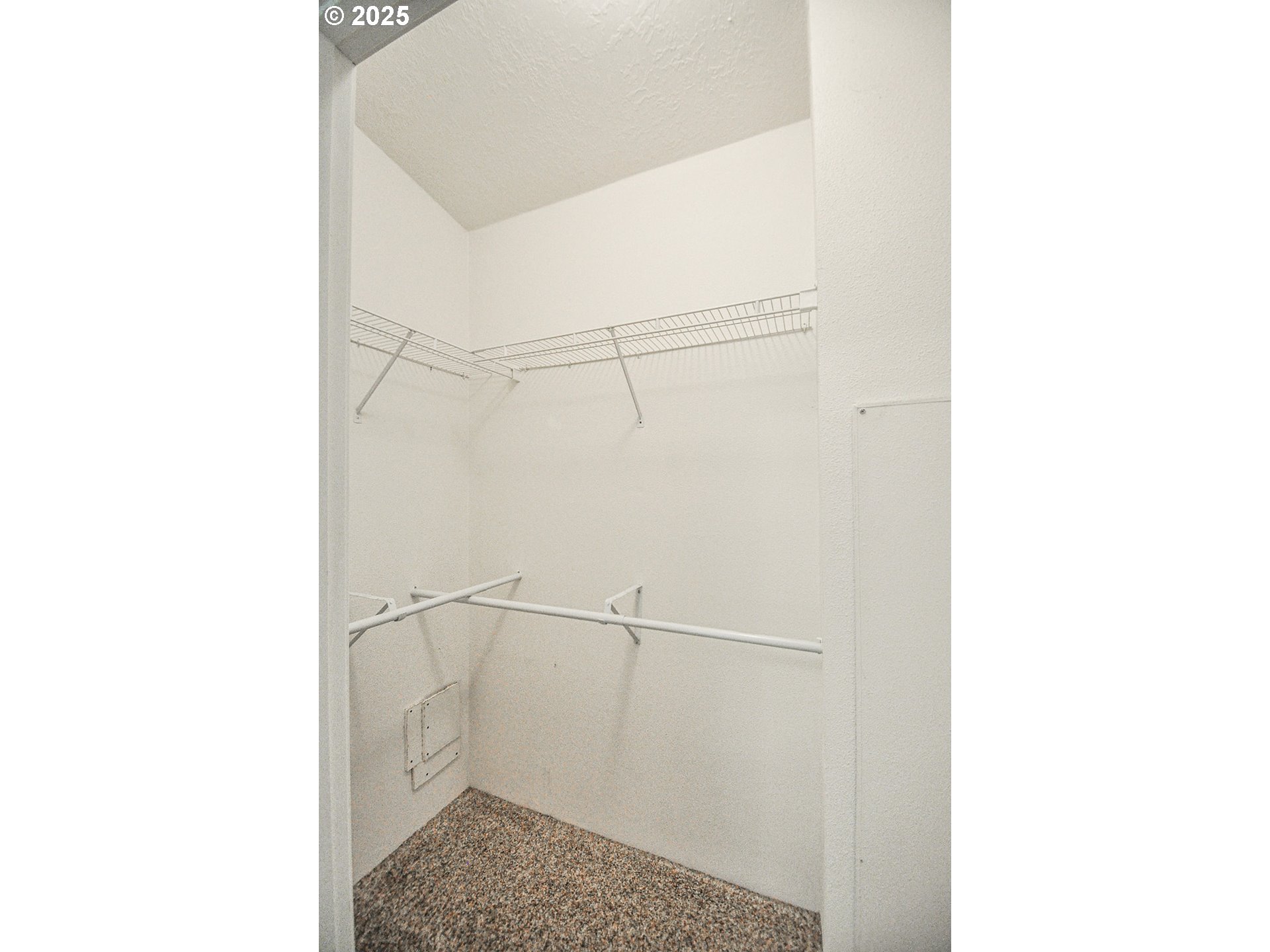 78342 Alston Mayger Road Rainier, OR 97048 - Photo 20 of 39 Bedroom, Primary