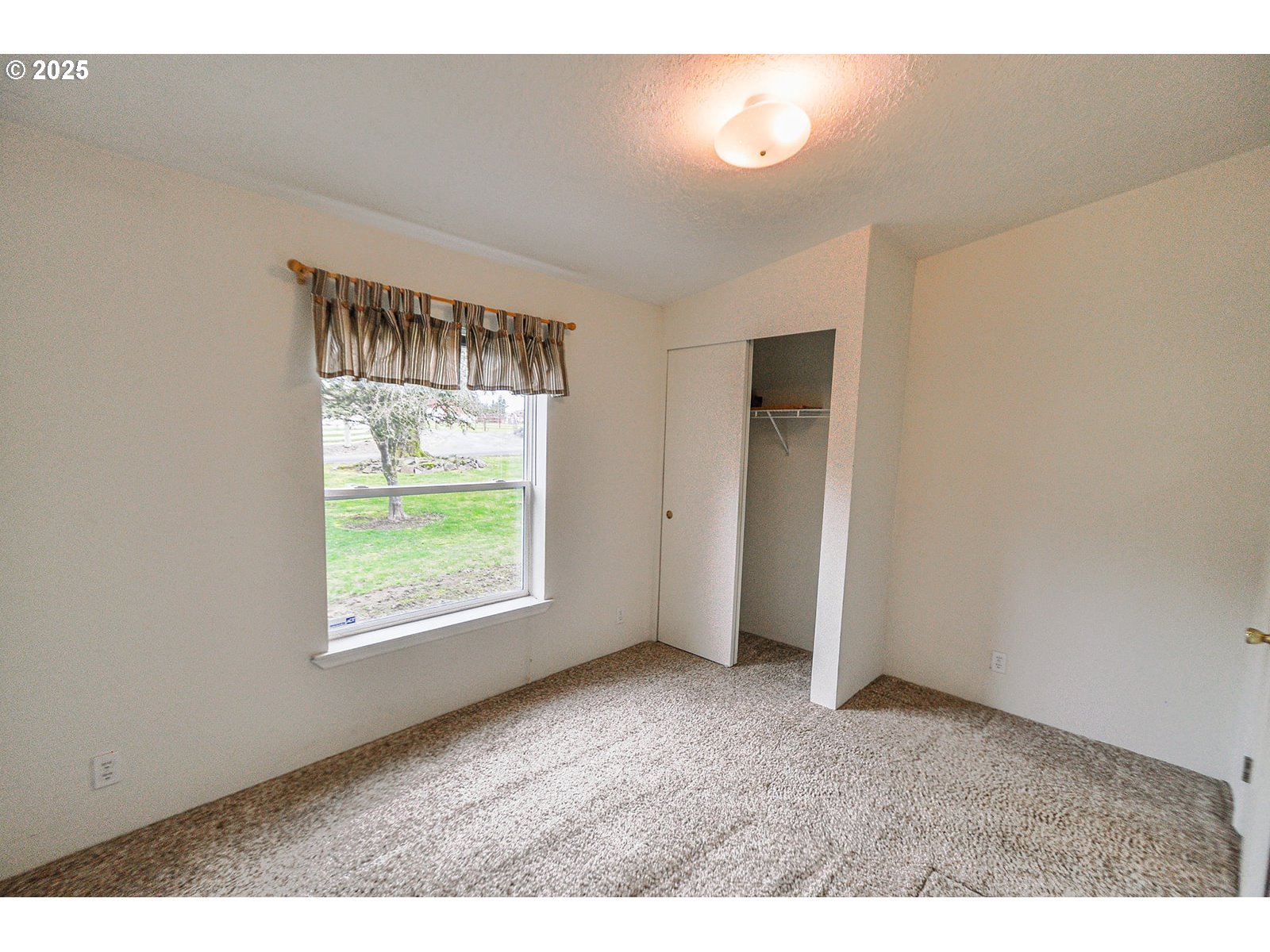 78342 Alston Mayger Road Rainier, OR 97048 - Photo 22 of 39 Bedroom