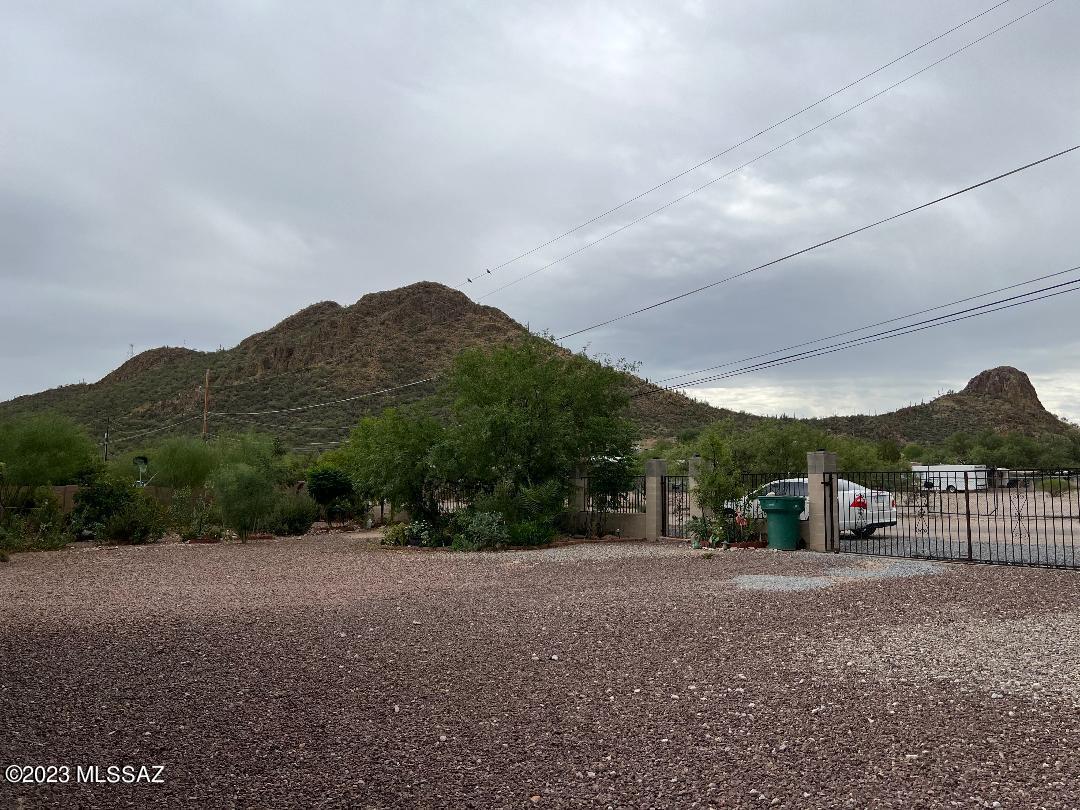 4240 West Teton Road Tucson, AZ 85746 - Photo 4 of 18 Gallery Image 4