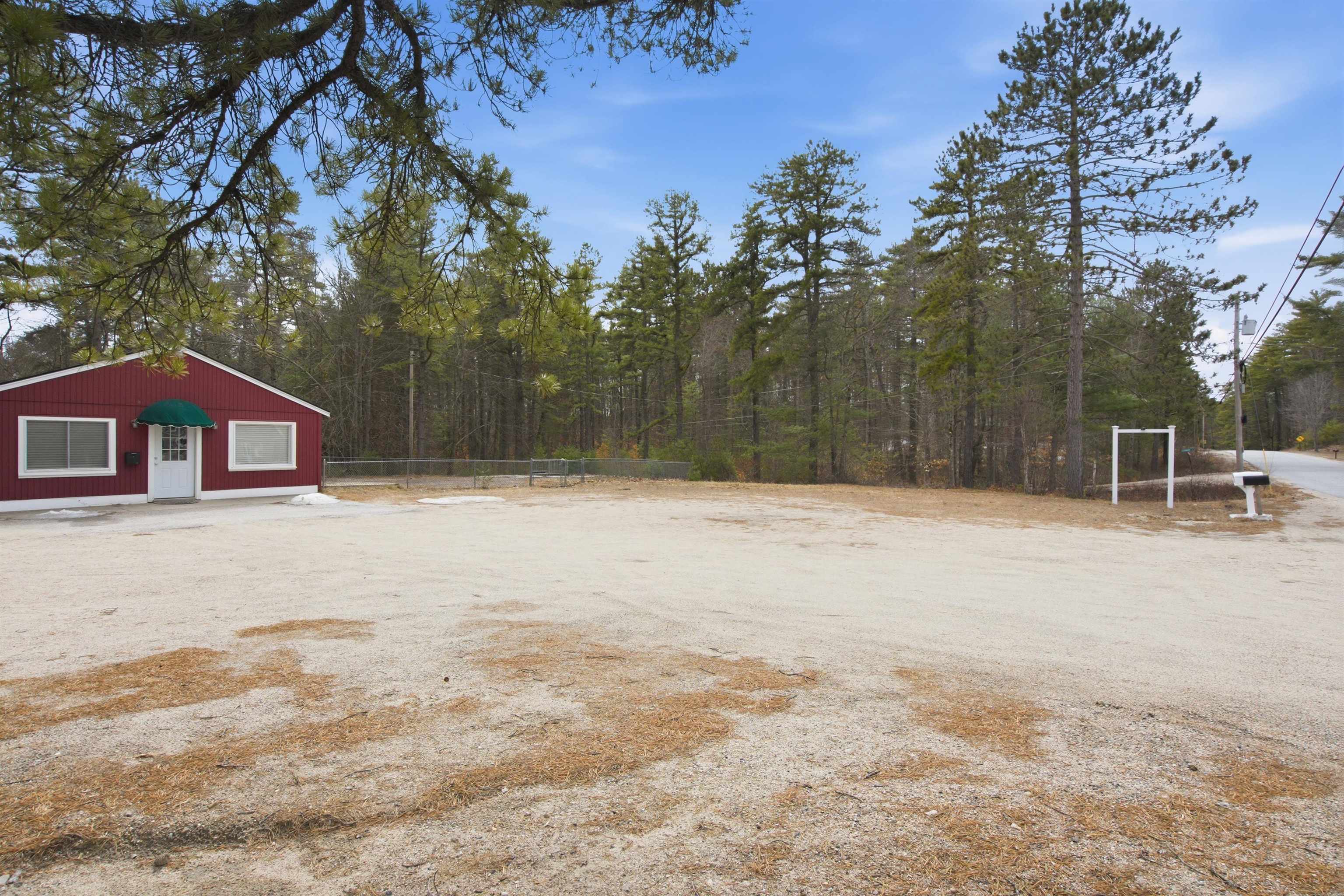 556 Pine River Pond Road Wakefield, NH 03872 - Photo 9 of 35