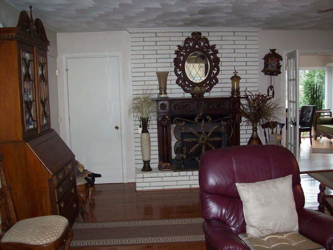 356 Pin Oak Drive Blue Ridge, VA 24064 - Photo 3 of 38 Family Room w/Fireplace