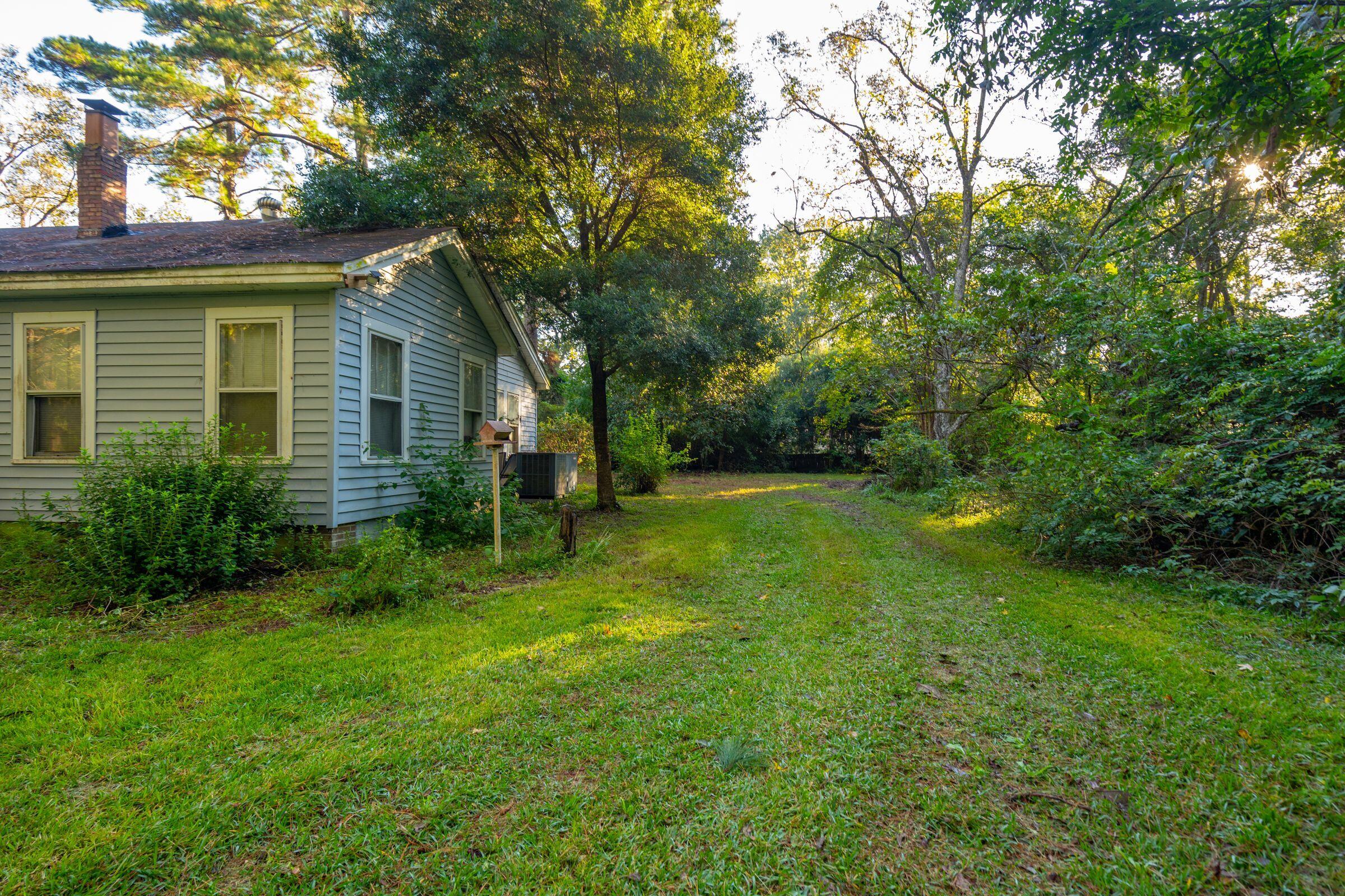 84 Boatyard Lane Green Pond, SC 29446 - Photo 13 of 25 84BoatyardLn-KeenEyeMarketing-012