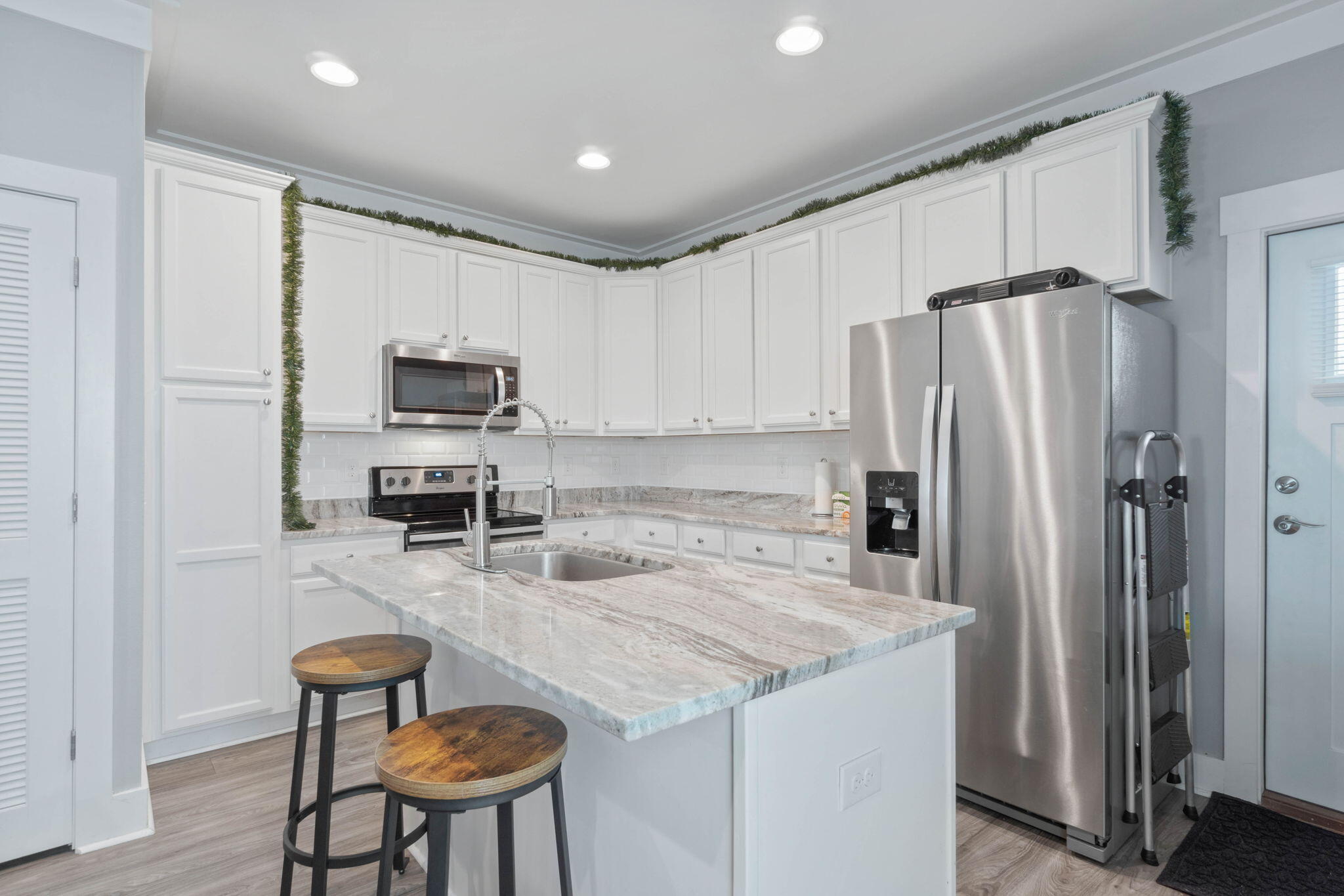 60 North Sand Palm Road Freeport, FL 32439 - Photo 5 of 19 Gallery Image 5