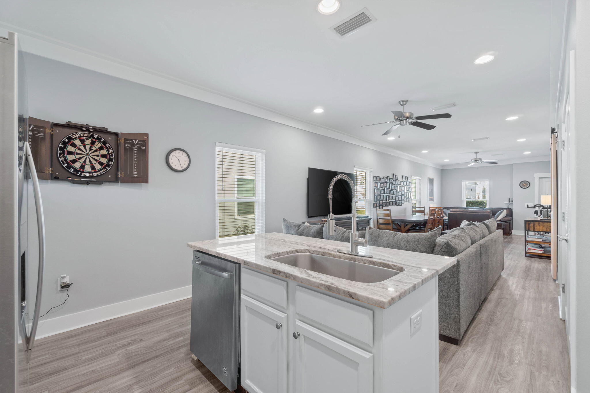 60 North Sand Palm Road Freeport, FL 32439 - Photo 6 of 19 Gallery Image 6
