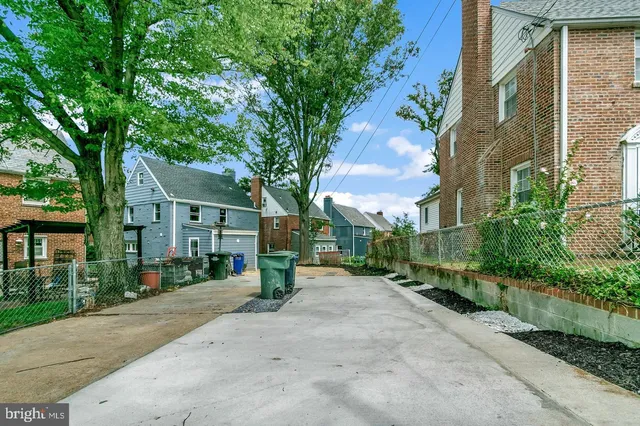 a view of a hallway with closet area