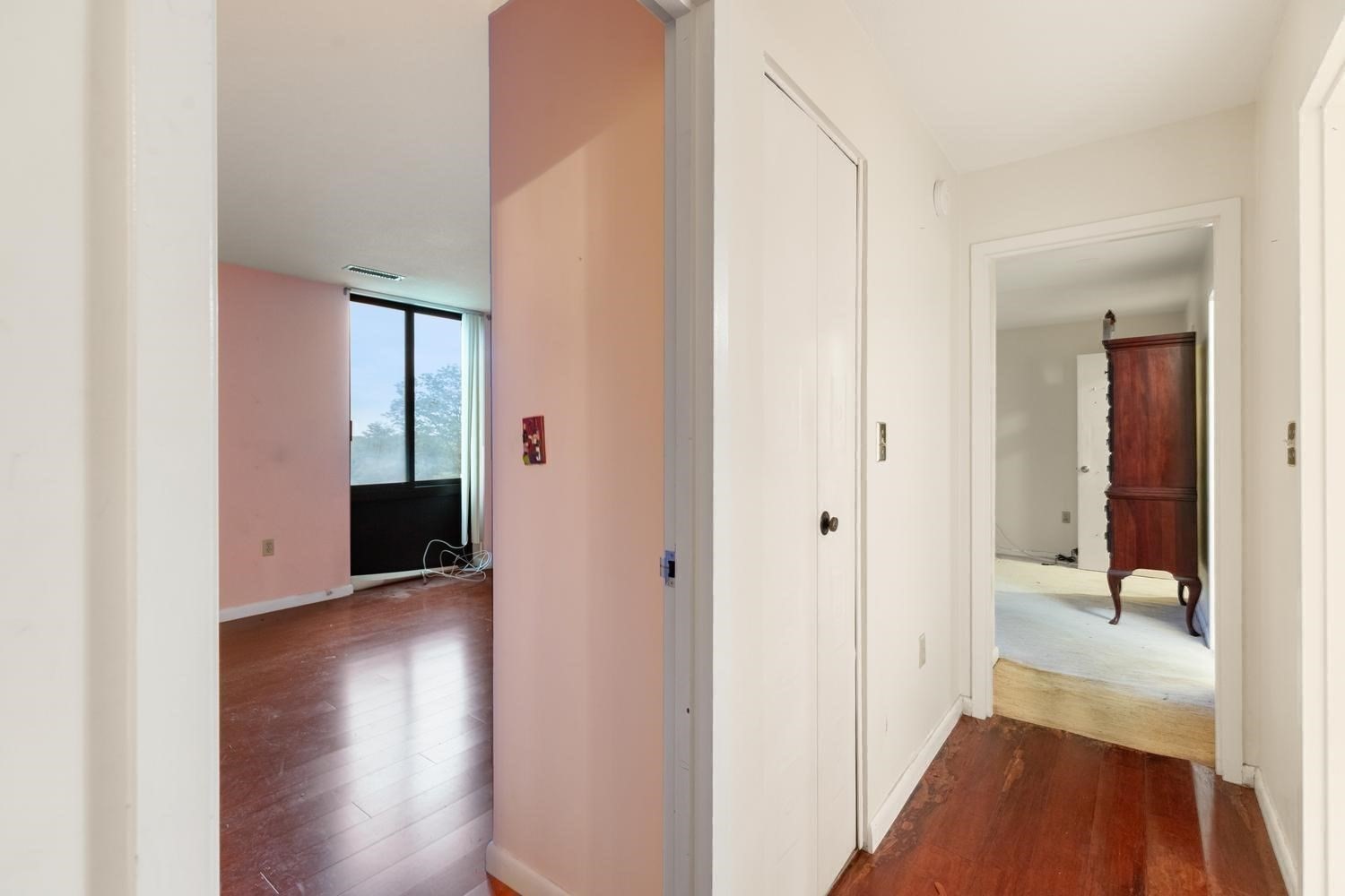 1008 Paradise Road, Unit 2J Swampscott, MA 01907 - Photo 30 of 38 Gallery Image 30