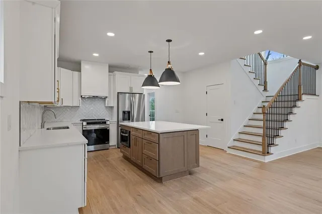 a view of an entryway