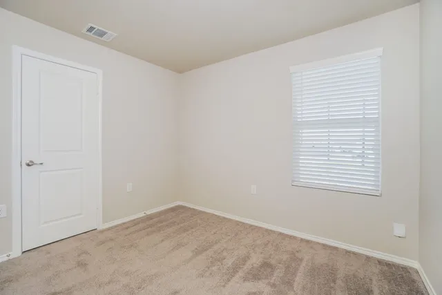 $1,685 | 703 Vermilion, San Antonio, TX 78221