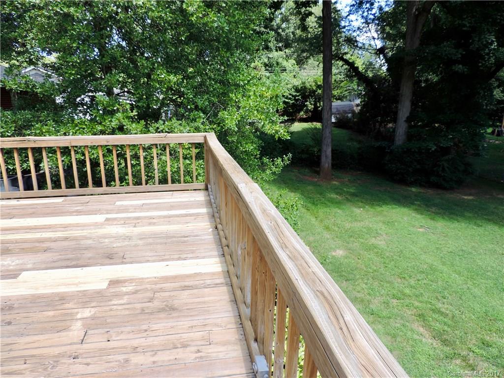 5329 Seacroft Road Charlotte, NC 28210 - Photo 5 of 6 a view of balcony with yard