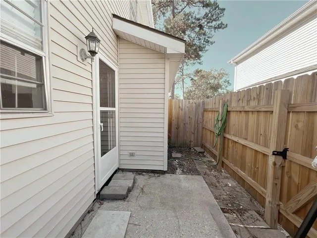 $115,000 | 733 Heavens Drive, Unit 2, Mandeville, LA 70471