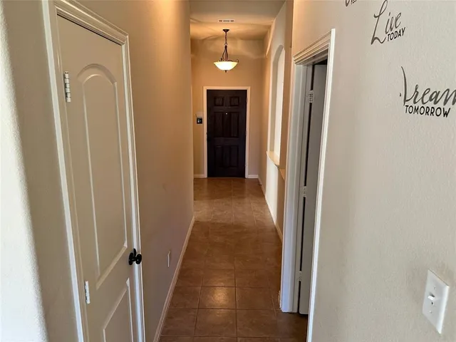 $1,980 | 1013 Lake Grove Drive, Little Elm, TX 75068