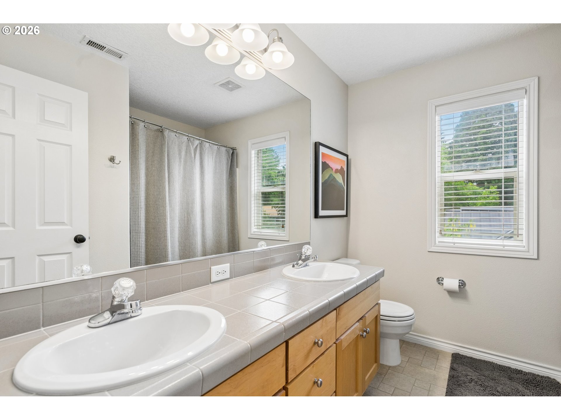 9509 Southwest View Point Terrace Portland, OR 97219 - Photo 32 of 41 Gallery Image 32
