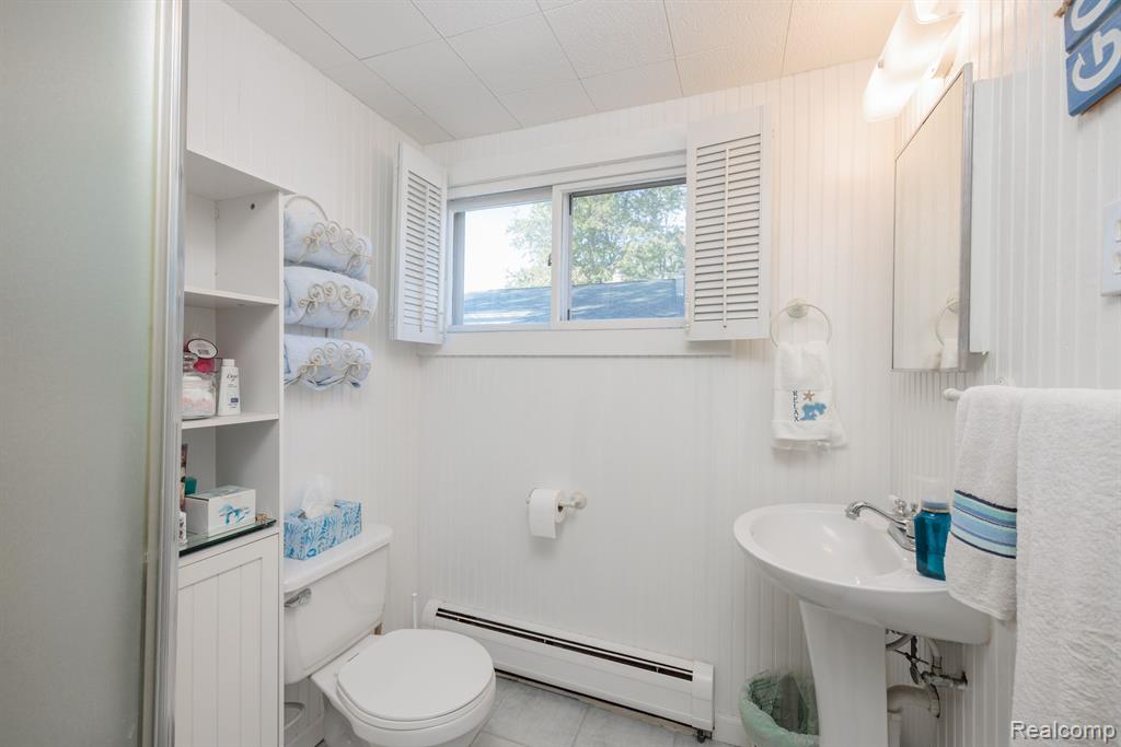 7317 Worth Road Lexington, MI 48450 - Photo 15 of 35