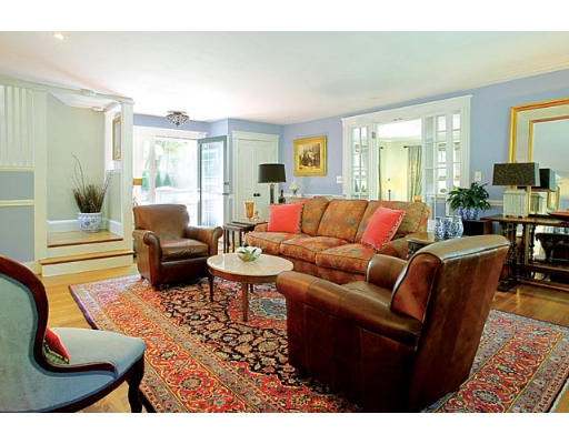 66 Alban Road Newton, MA 02468 - Photo 2 of 6