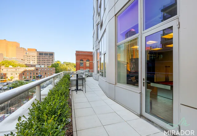$6,525 | 80 Dekalb Avenue, Unit 17G | Fort Greene