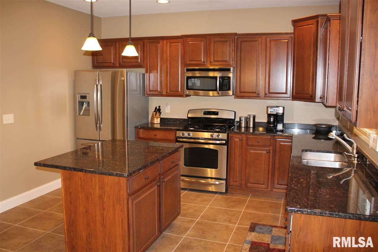 11021 North Country Ridge Lane Dunlap, IL 61525 - Photo 12 of 36 Gallery Image 12