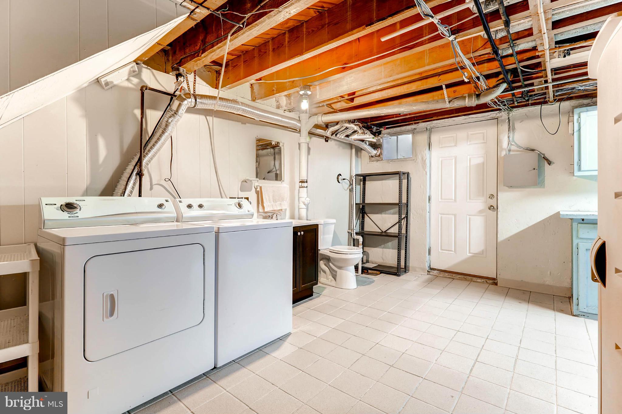 2102 Redthorn Road Baltimore, MD 21220 - Photo 24 of 30 a utility room with dryer and washer
