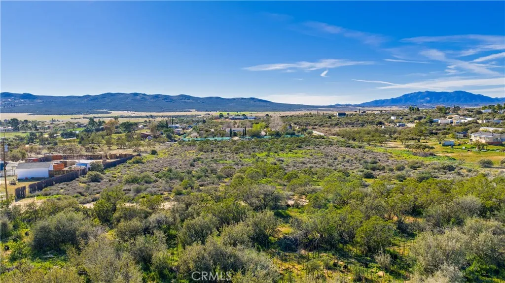 1 Apple Anza, CA 92539 - Photo 14 of 71