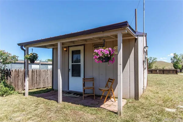 $90,000 | 418 Cliff Street, Westcliffe, CO 81252