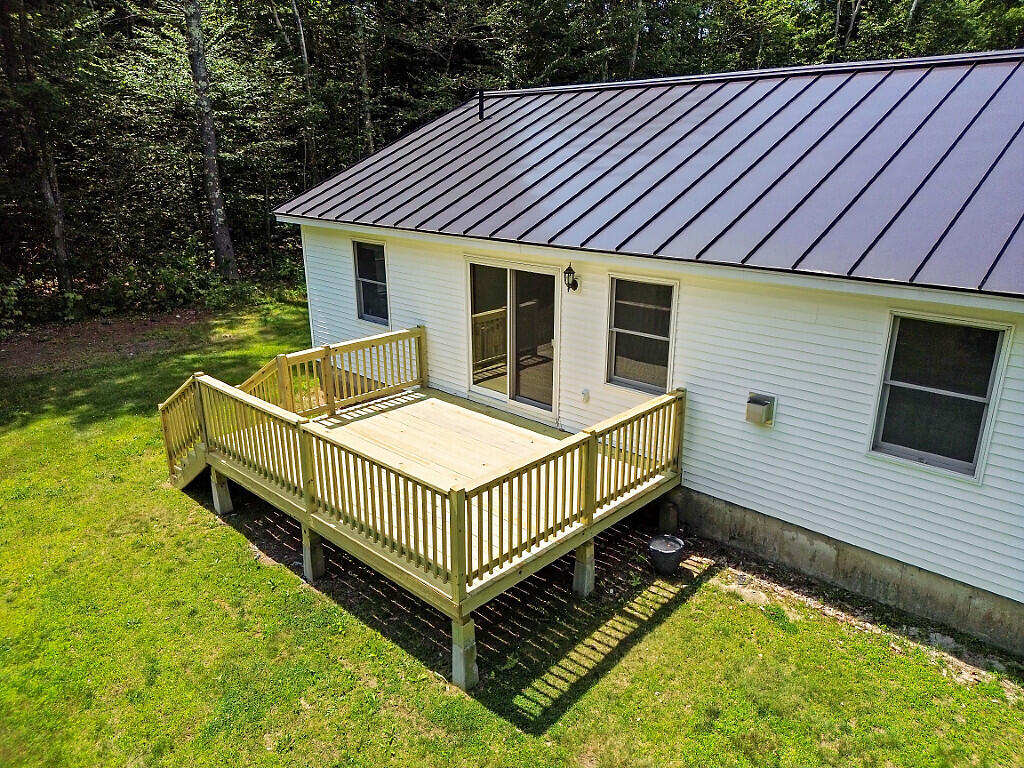 557 Smithfield Road Oakland, ME 04963 - Photo 43 of 57 43 back deck