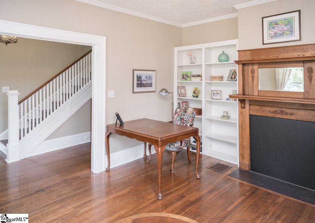17 Spruce Street Greenville, SC 29607 - Photo 11 of 34
