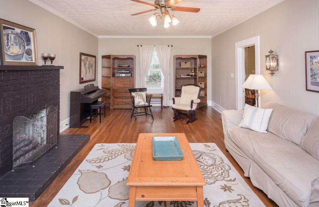 17 Spruce Street Greenville, SC 29607 - Photo 13 of 34