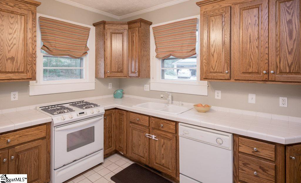 17 Spruce Street Greenville, SC 29607 - Photo 19 of 34