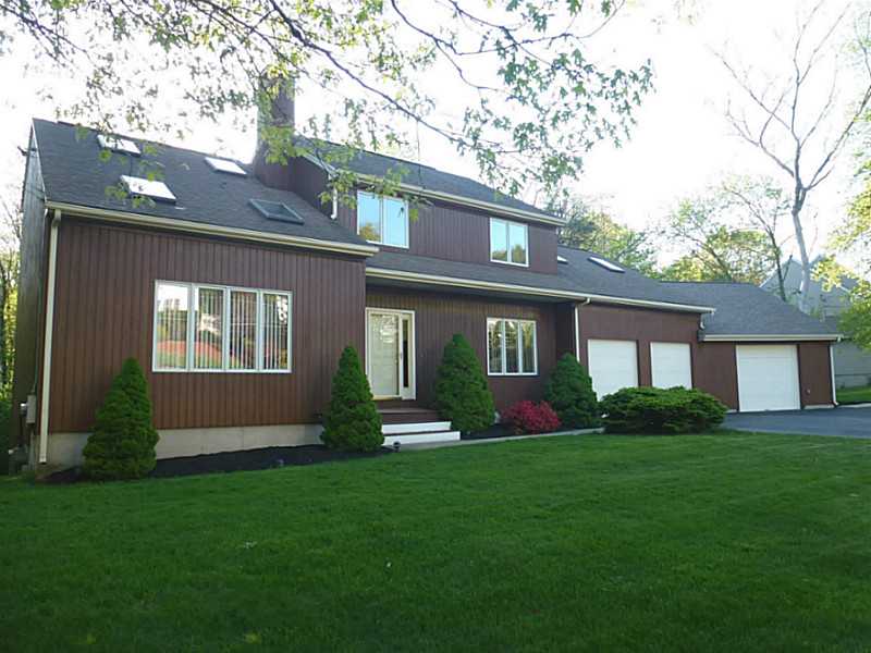 11 Waterman Farm Road Cumberland, RI 02864 - Photo 1 of 25 Exterior Front.