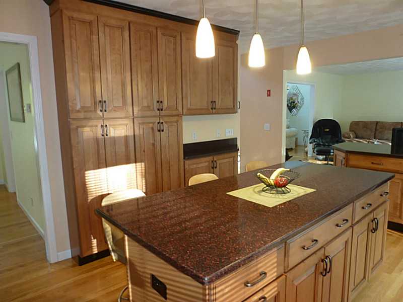 11 Waterman Farm Road Cumberland, RI 02864 - Photo 16 of 25 Kitchen.