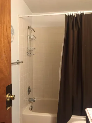 $1,600 | 407 36th Street South, Unit 2, Brigantine, NJ 08203