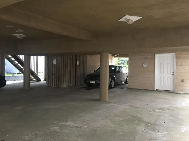 $1,600 | 407 36th Street South, Unit 2, Brigantine, NJ 08203