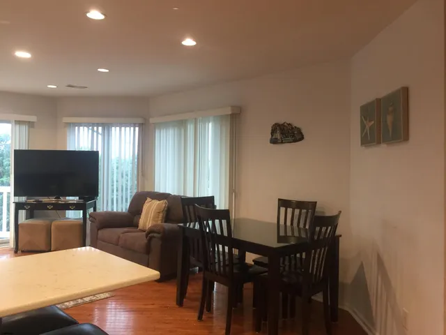 $1,600 | 407 36th Street South, Unit 2, Brigantine, NJ 08203