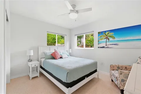 $575,000 | 845 Highland Street, Sarasota, FL 34234